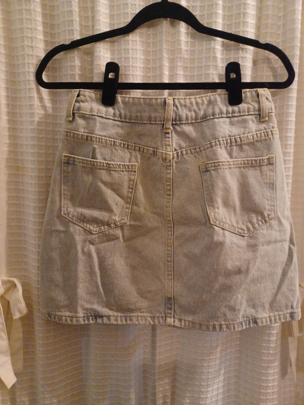 SHEIN Light Wash Denim Mini Skirt